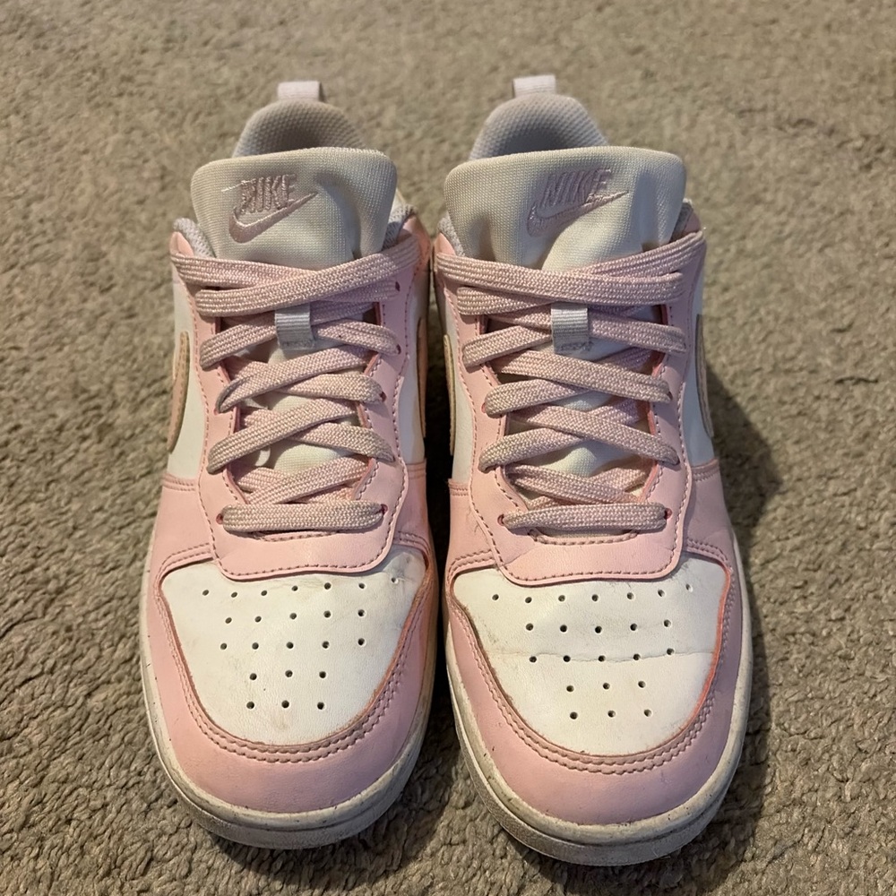 Nike Kids Light Pink and White Sneakers